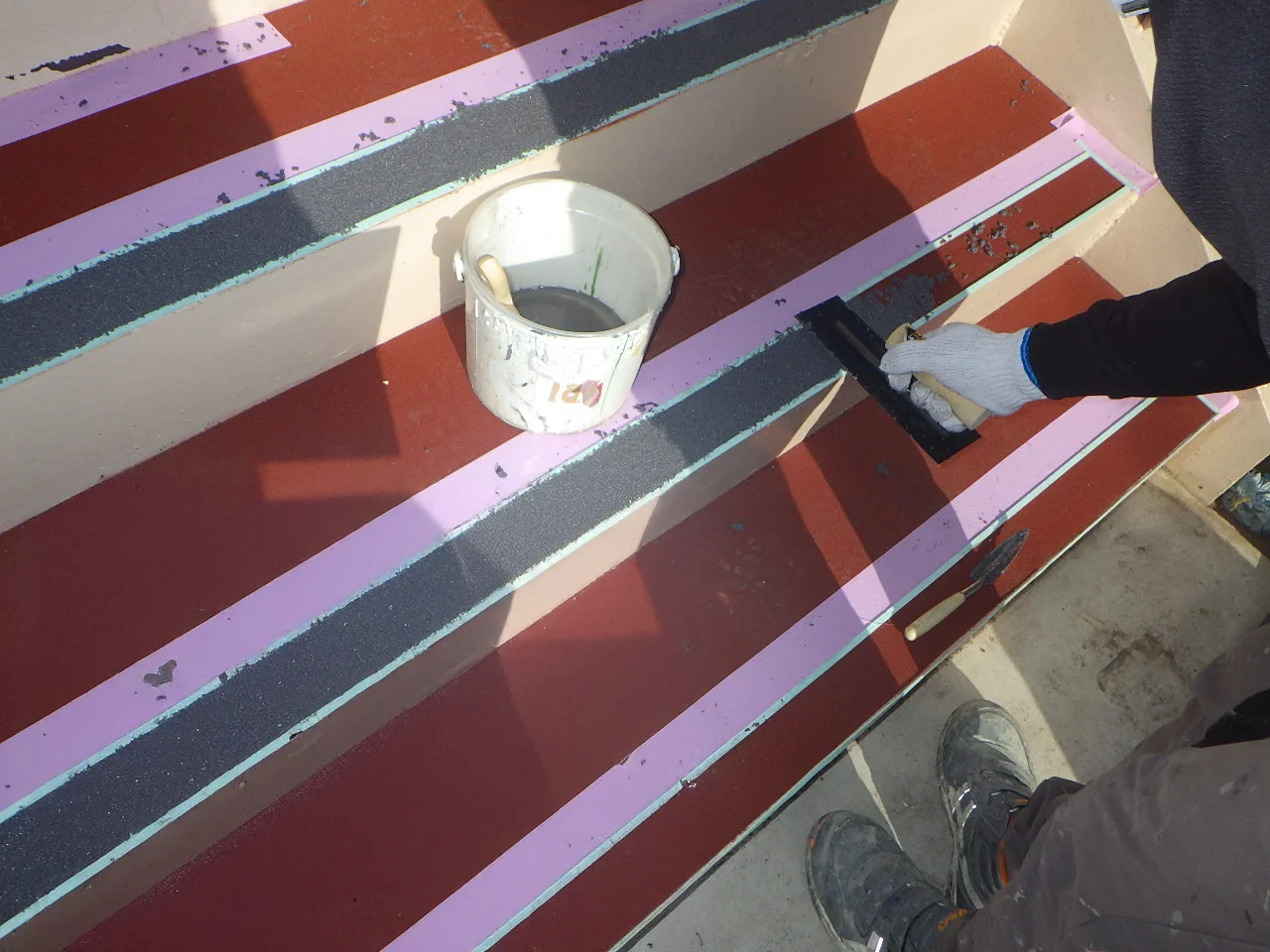 歩道橋補修工事 施工中